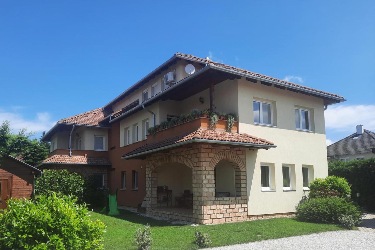 Mediterrania Apartment Keszthely Exterior photo